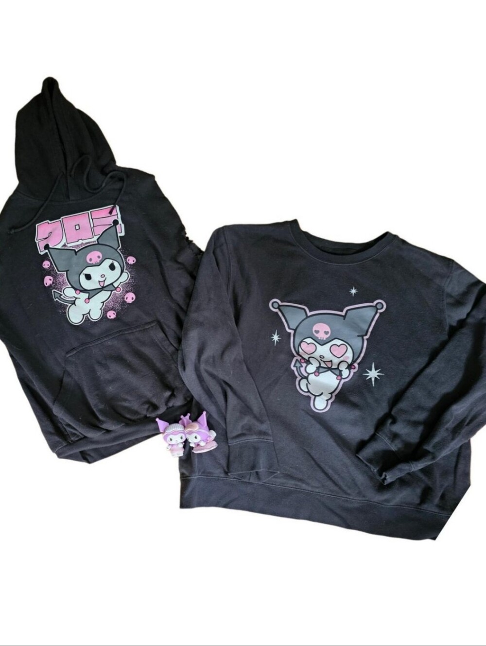 4pc Bundle Lot Sanrio Kuromi XL Hoodie, Sweatshirt & 2 Miniso Kuromi Figure Toys